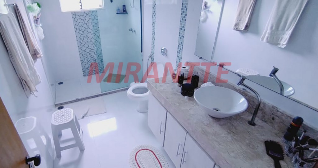Casa terrea de 450m² com 4 quartos em Jardim Rosa Helena