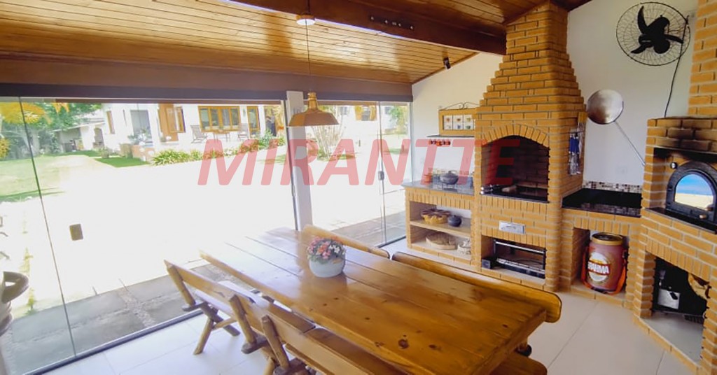 Casa terrea de 450m² com 4 quartos em Jardim Rosa Helena