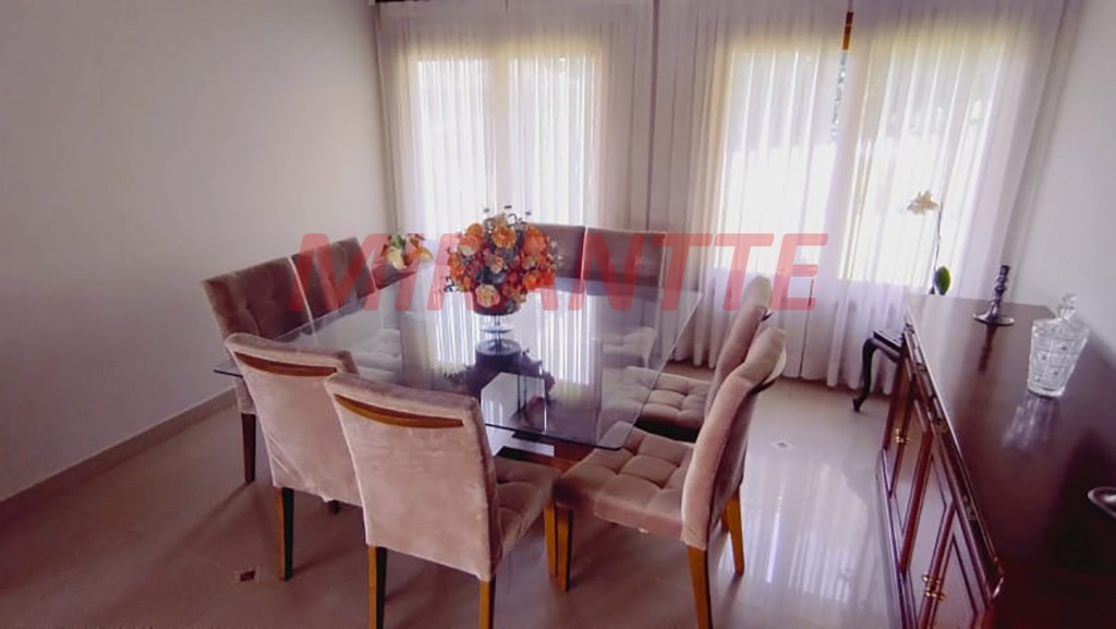 Casa terrea de 450m² com 4 quartos em Jardim Rosa Helena
