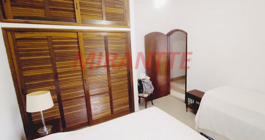 Casa terrea de 450m² com 4 quartos em Jardim Rosa Helena