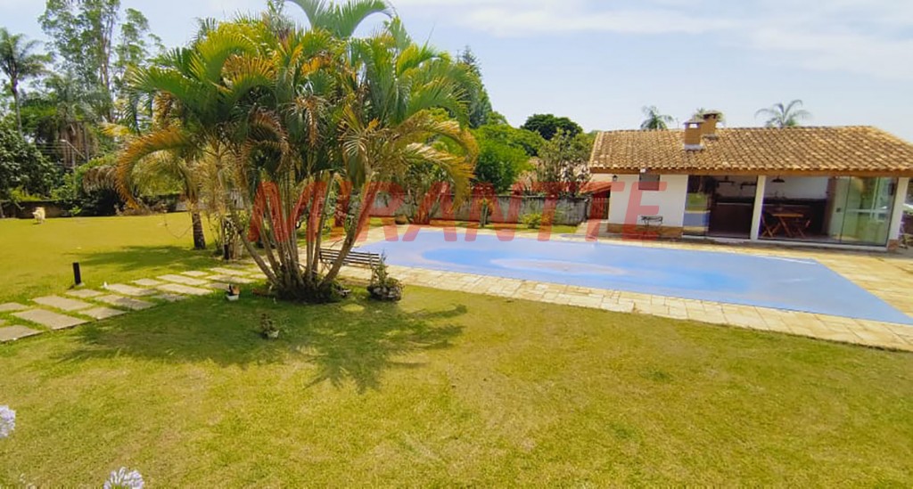 Casa terrea de 450m² com 4 quartos em Jardim Rosa Helena