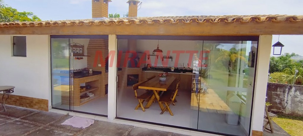 Casa terrea de 450m² com 4 quartos em Jardim Rosa Helena