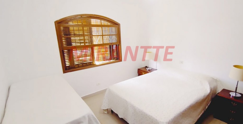 Casa terrea de 450m² com 4 quartos em Jardim Rosa Helena