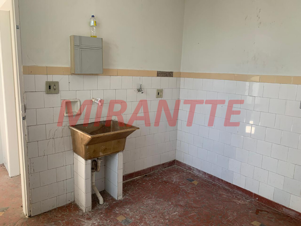 Casa terrea com 3 quartos em Vila Pedra Branca