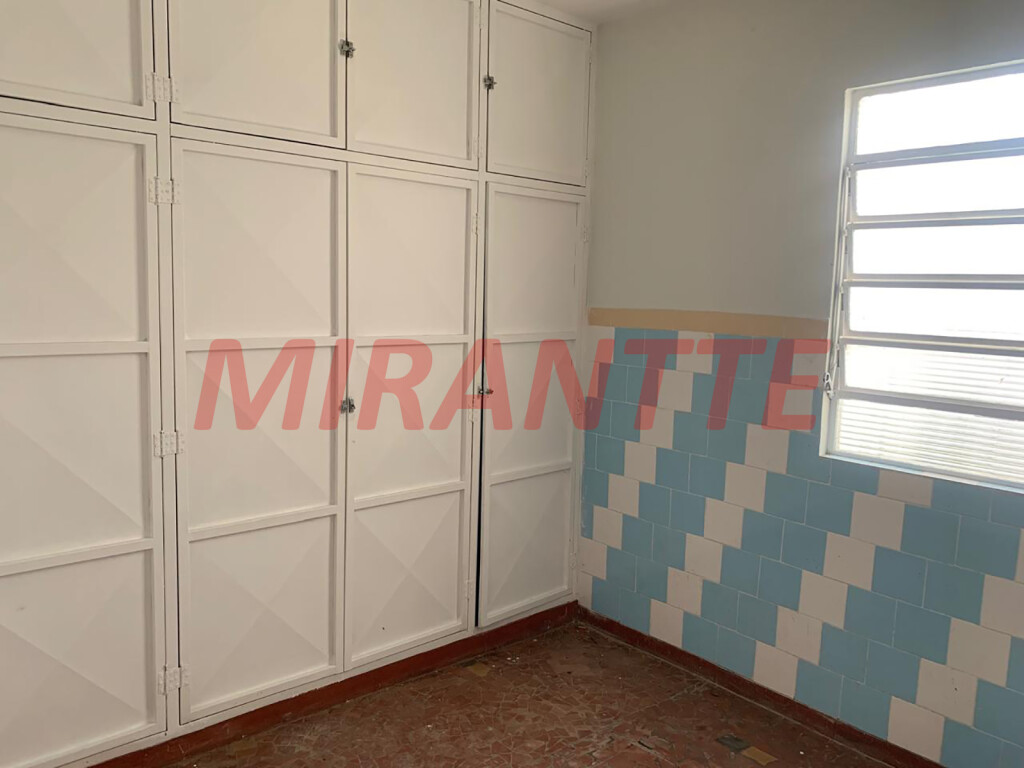 Casa terrea com 3 quartos em Vila Pedra Branca