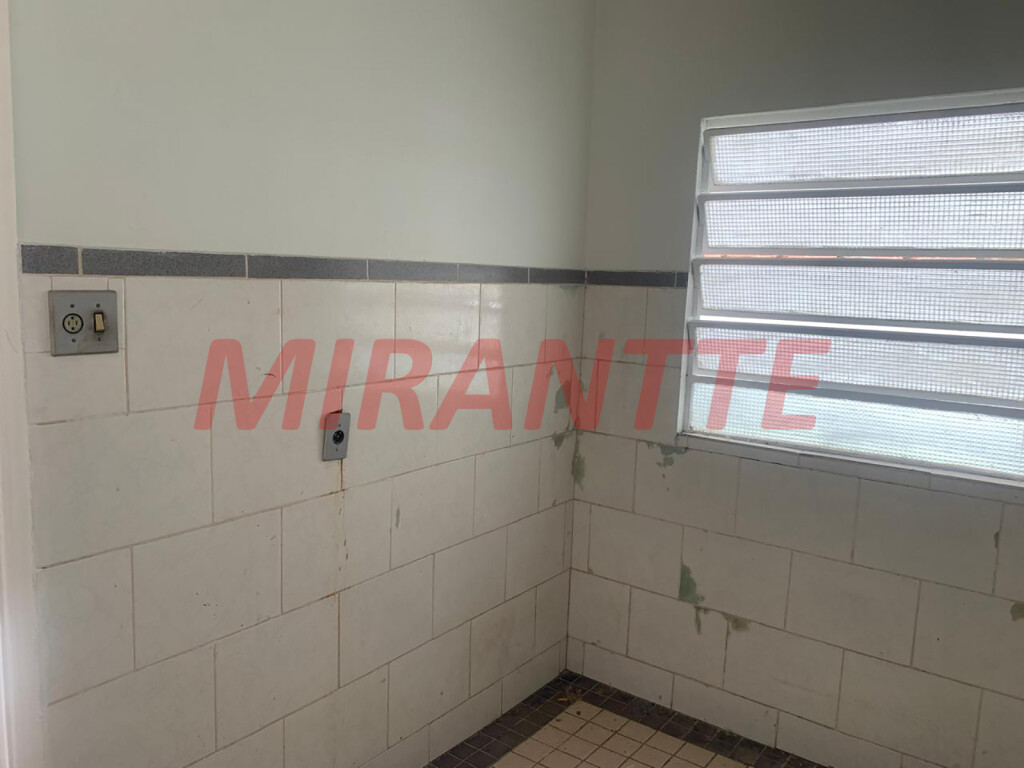 Casa terrea com 3 quartos em Vila Pedra Branca