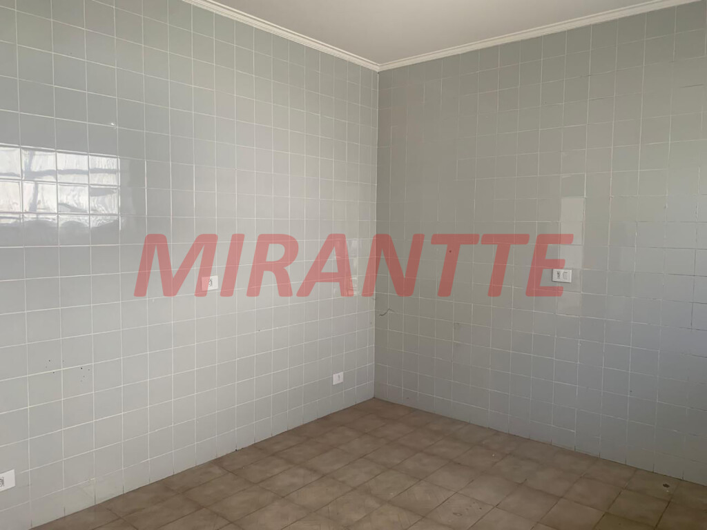Casa terrea com 3 quartos em Vila Pedra Branca