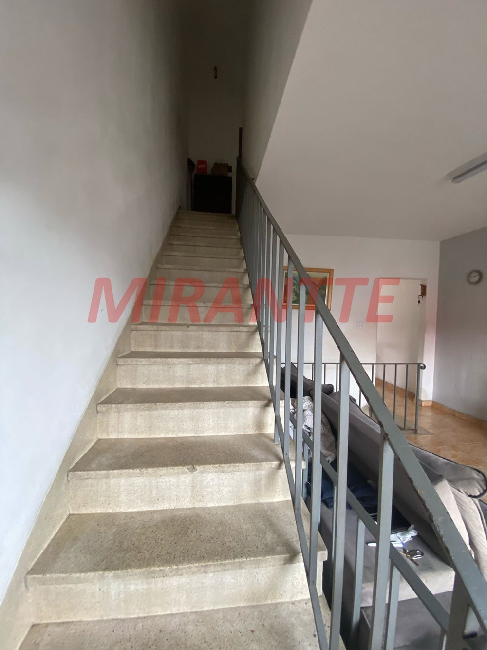 Sobrado de 102m² com 2 quartos em Água Fria