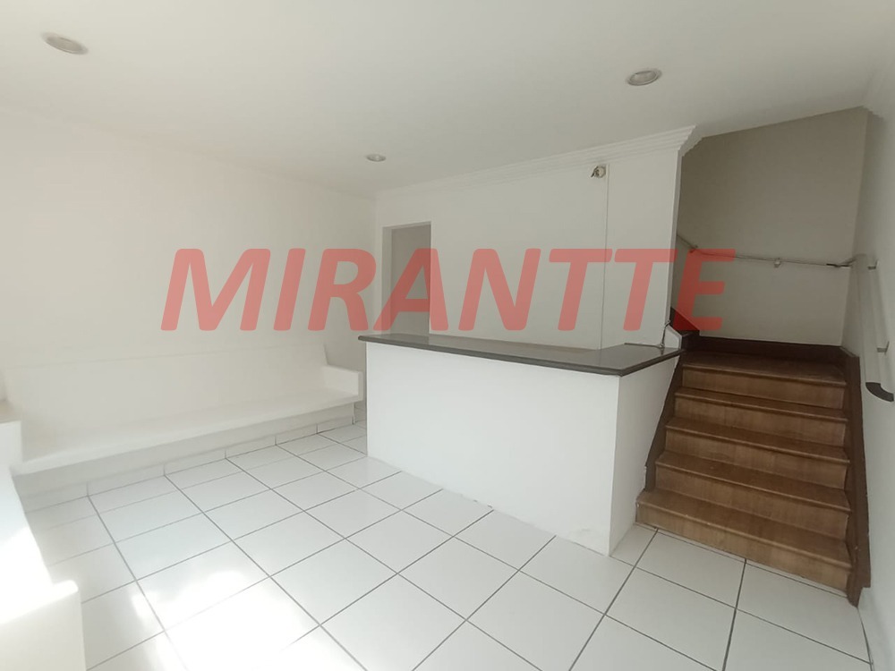 Sobrado de 107m² com 2 quartos em Santana