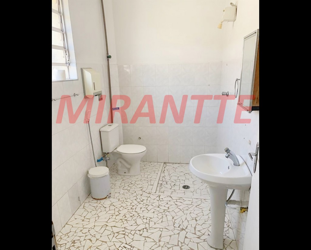 Comercial de 800m² em Santana