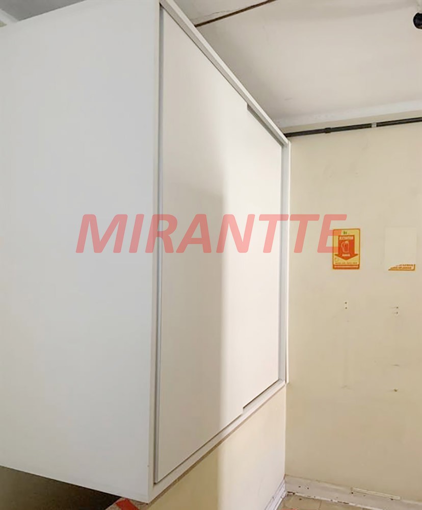 Comercial de 800m² em Santana