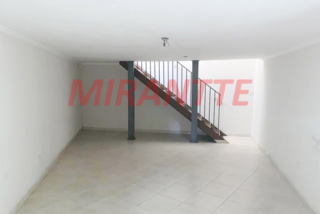 Comercial de 800m² em Santana