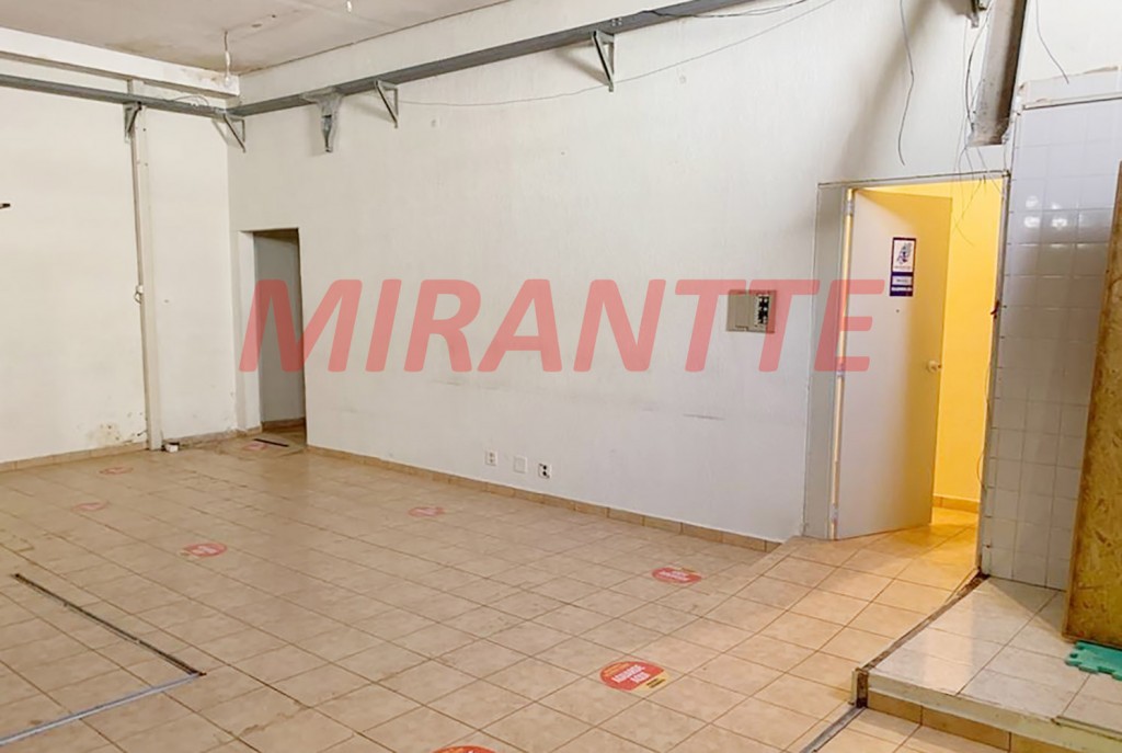 Comercial de 800m² em Santana