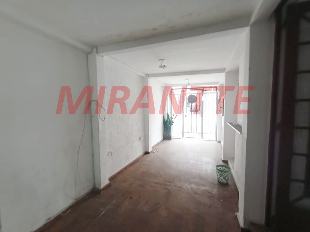 Sobrado de 179m² com 3 quartos em Santana