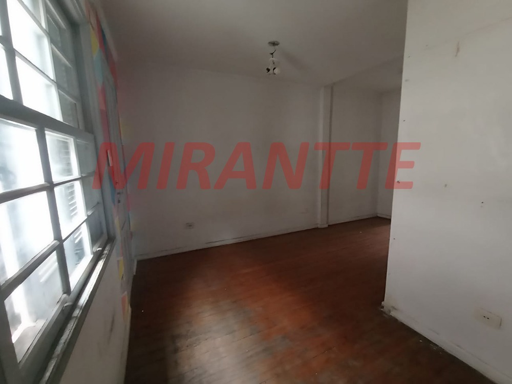 Sobrado de 179m² com 3 quartos em Santana