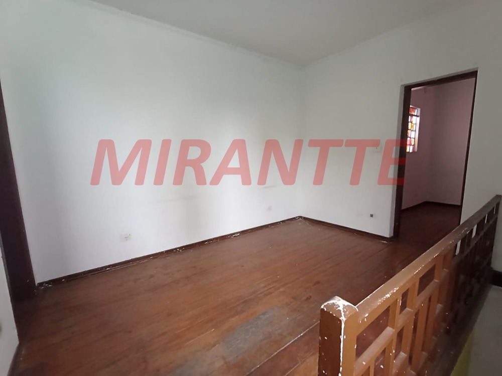 Sobrado de 179m² com 3 quartos em Santana