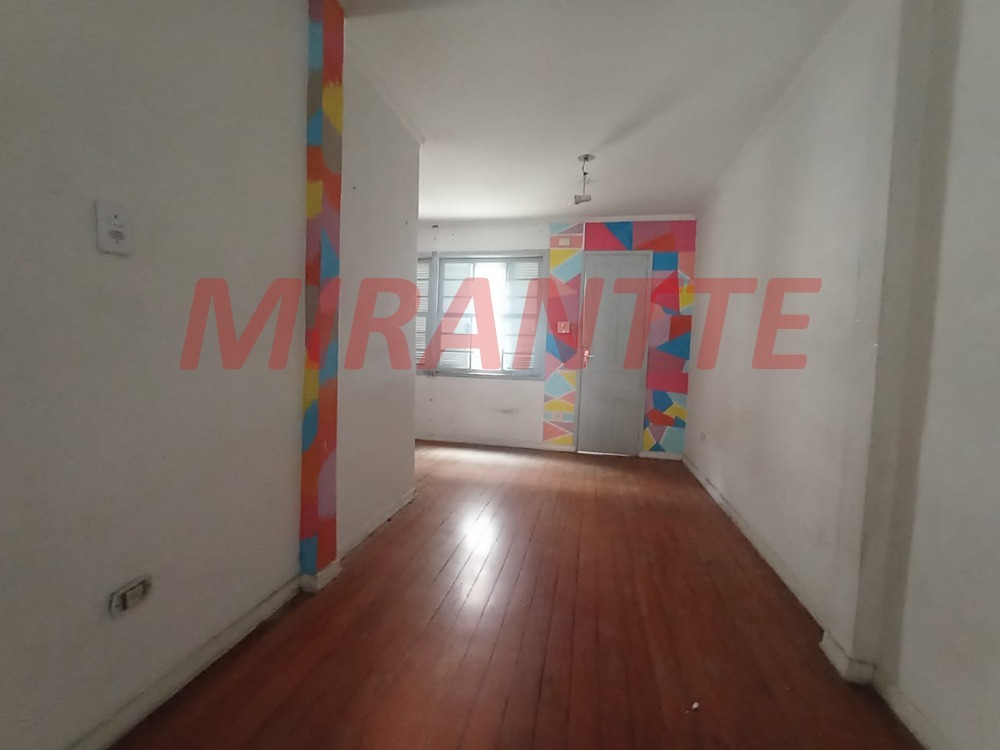 Sobrado de 179m² com 3 quartos em Santana