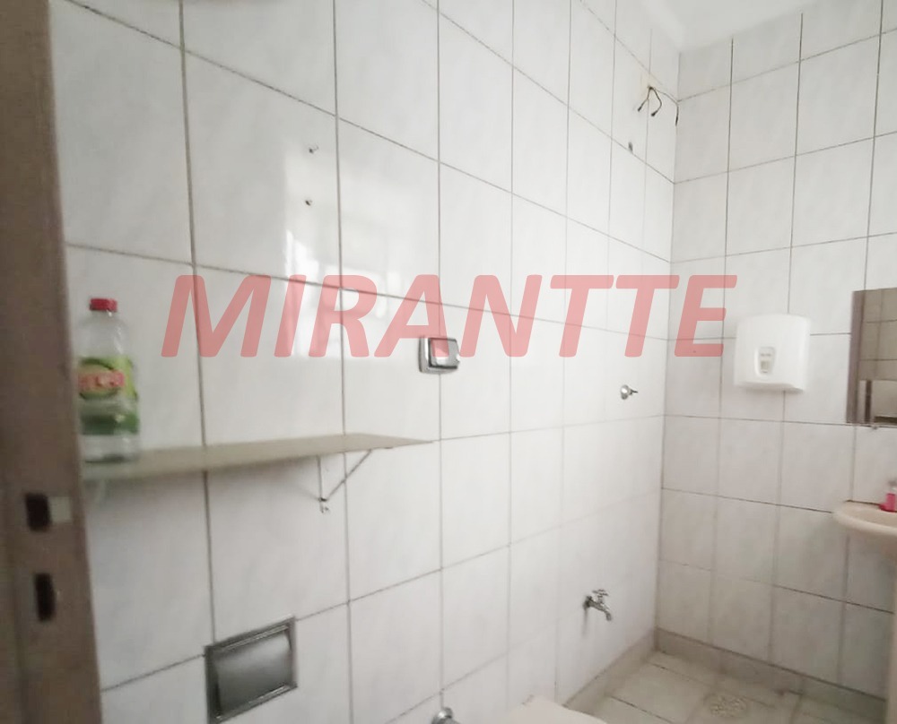 Sobrado de 179m² com 3 quartos em Santana