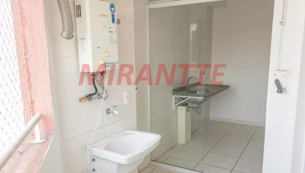 Apartamento com 2 quartos em Vila Amalia