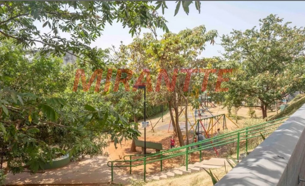 Apartamento com 2 quartos em Vila Amalia
