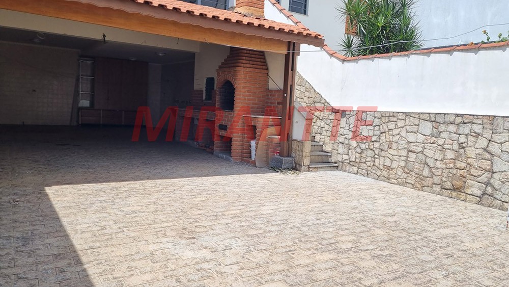 Sobrado de 254m² com 3 quartos em Vila Maria Alta