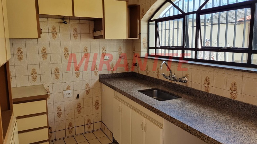 Sobrado de 254m² com 3 quartos em Vila Maria Alta