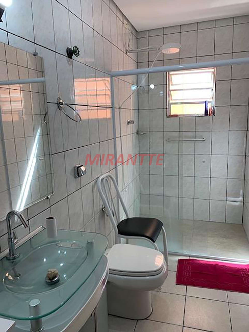 Comercial de 174m² em Imirim