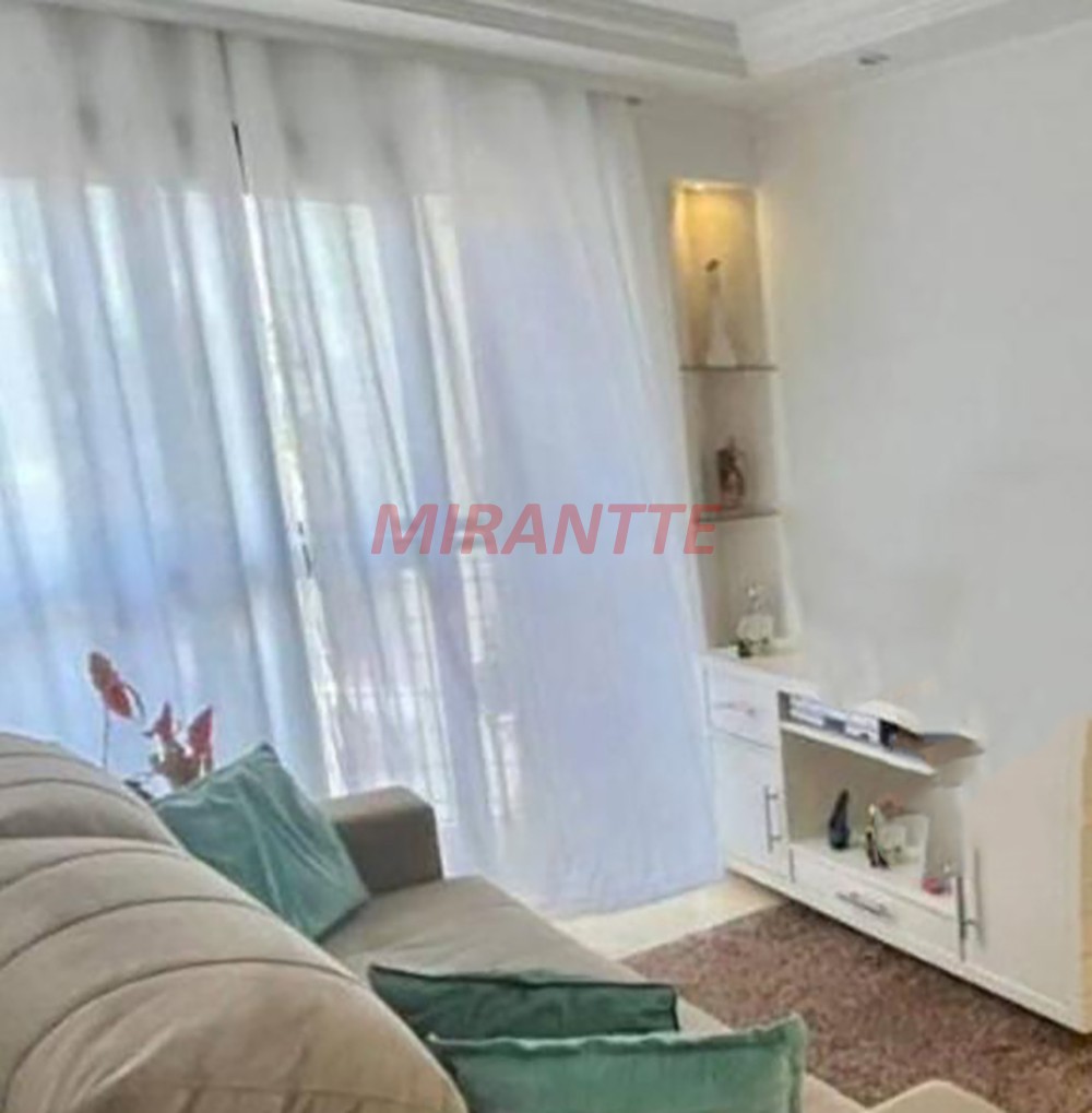 Apartamento de 60m² com 2 quartos em Santa Teresinha