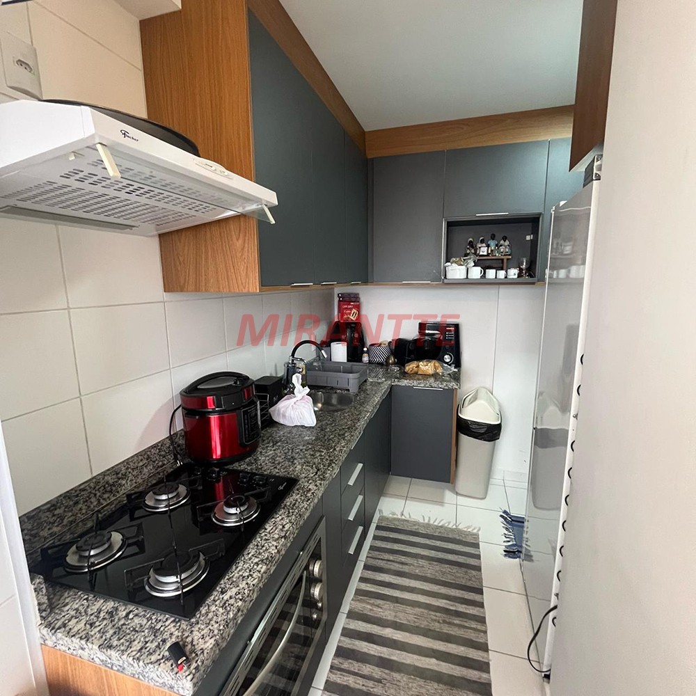 Apartamento com 2 quartos em Jardim Flor da Montanha