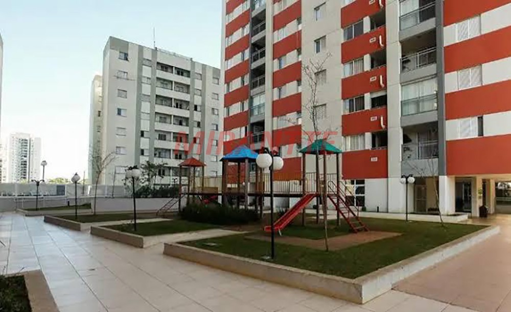 Apartamento com 2 quartos em Jardim Flor da Montanha