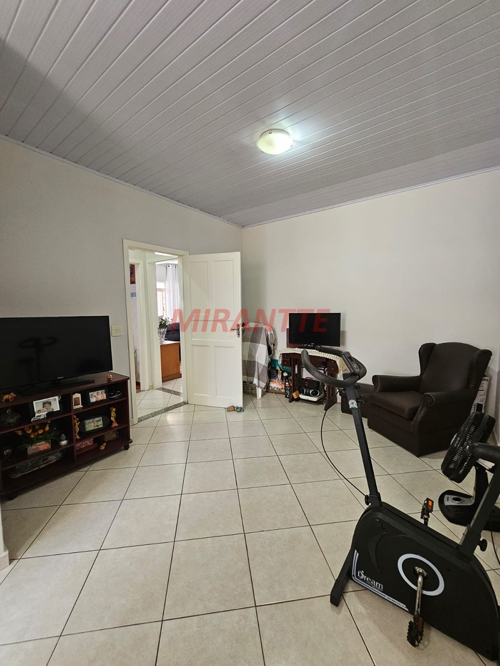 Casa terrea de 10m² em Vila Saiago