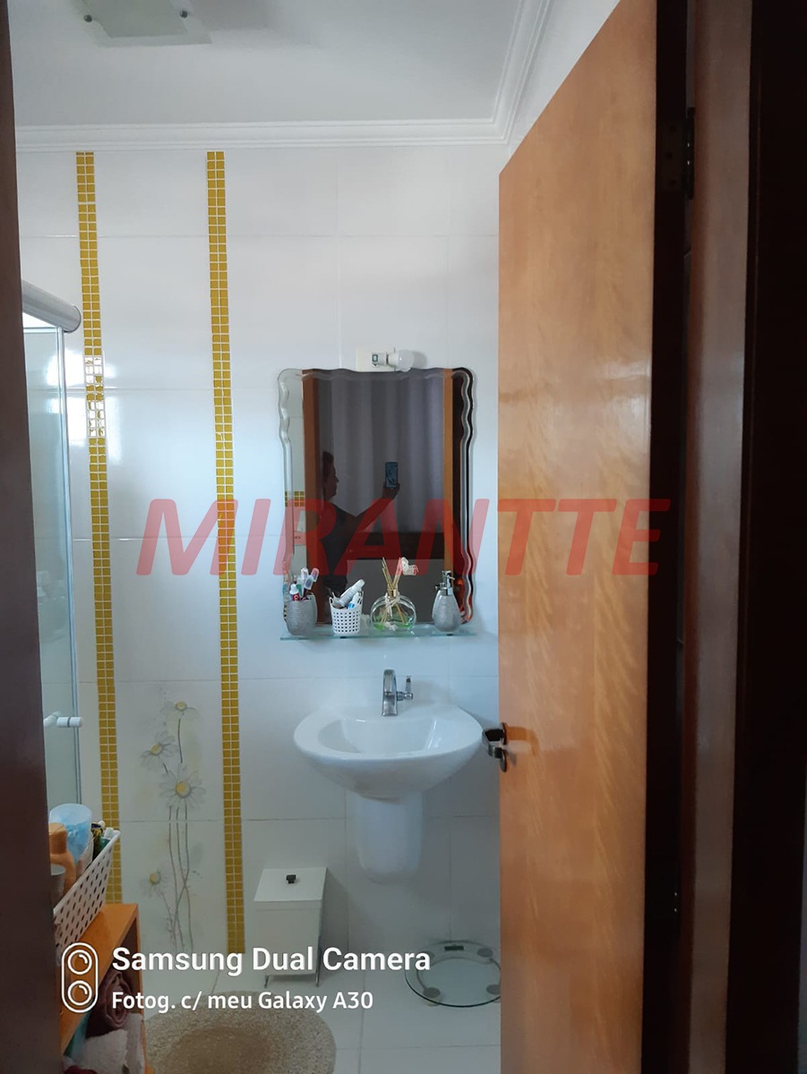 Sobrado de 265.61m² com 4 quartos em Vila Capitão Rabelo