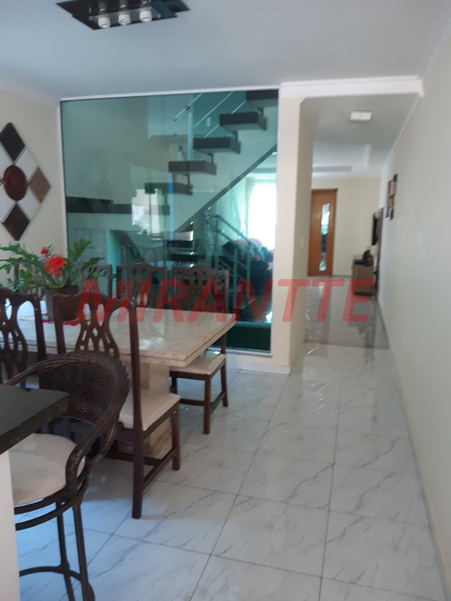 Sobrado de 265.61m² com 4 quartos em Vila Capitão Rabelo