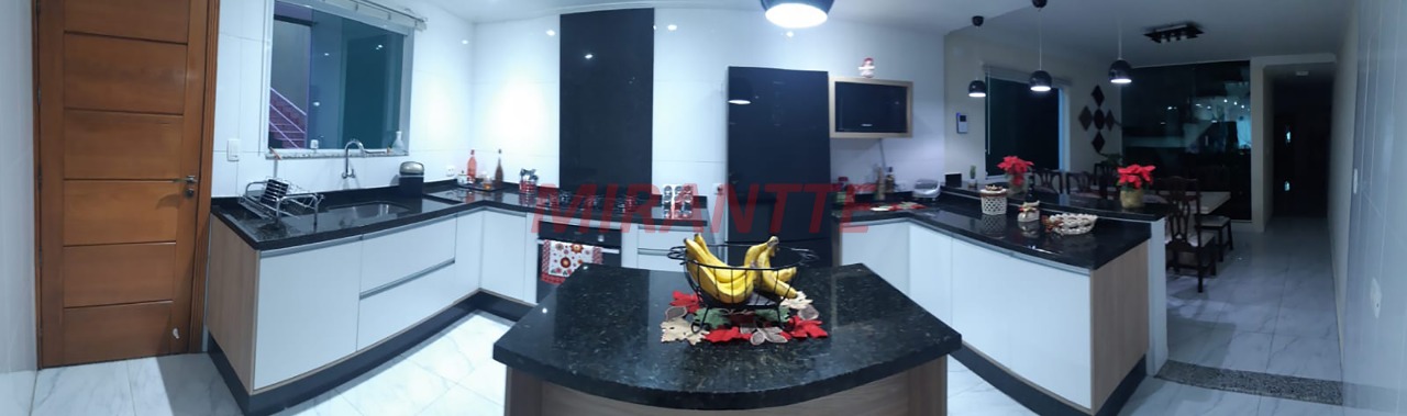 Sobrado de 265.61m² com 4 quartos em Vila Capitão Rabelo