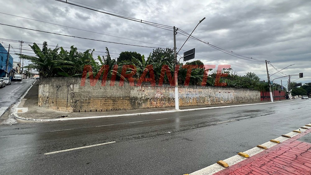 Terreno de 1528m² em Parque Cisper