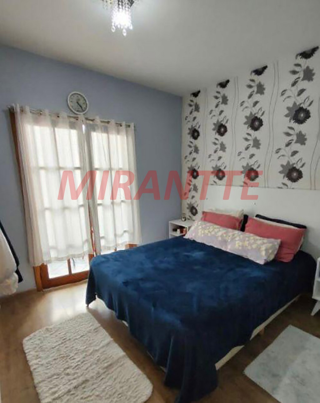 Sobrado de 125m² com 3 quartos em Parque Continental