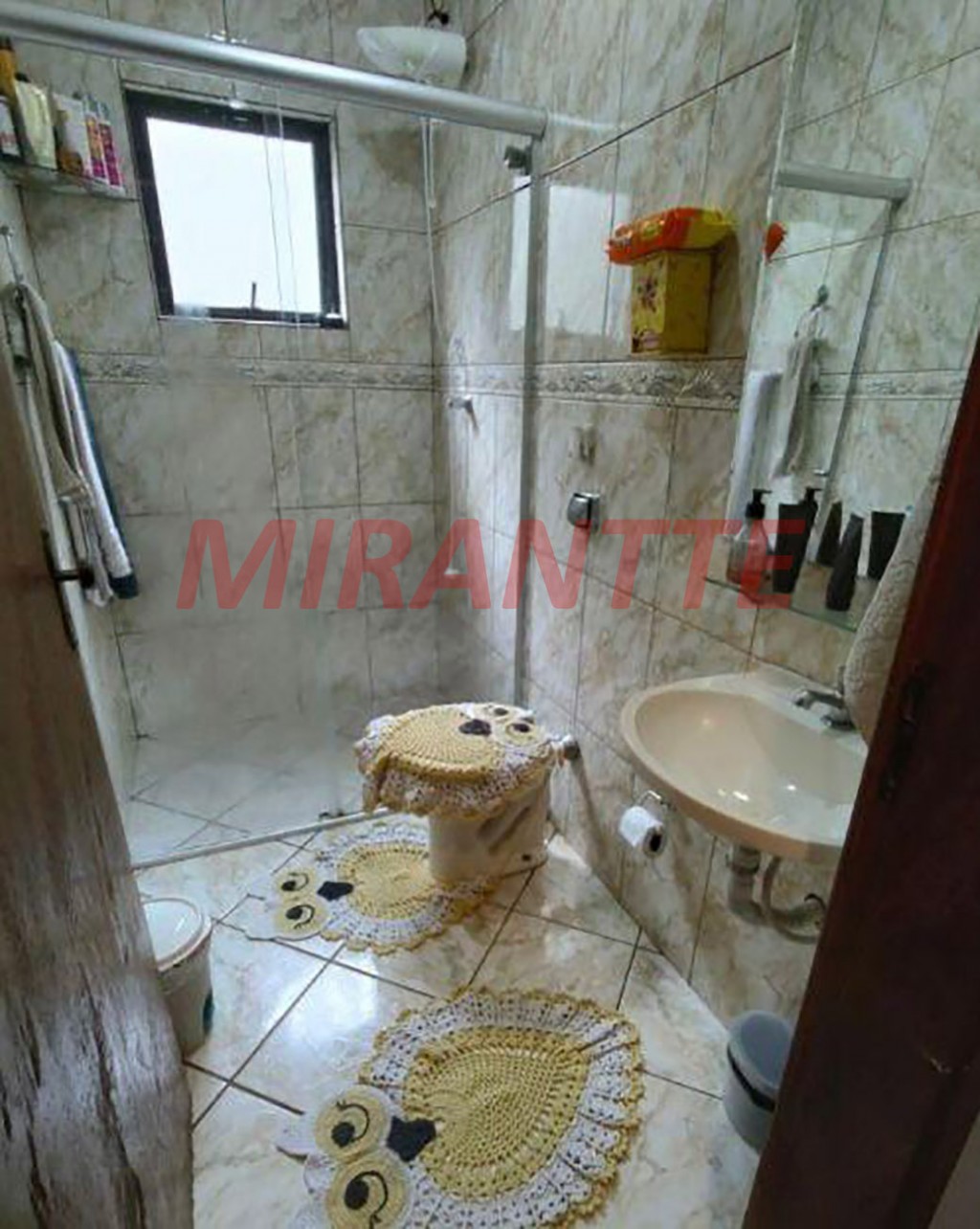 Sobrado de 125m² com 3 quartos em Parque Continental