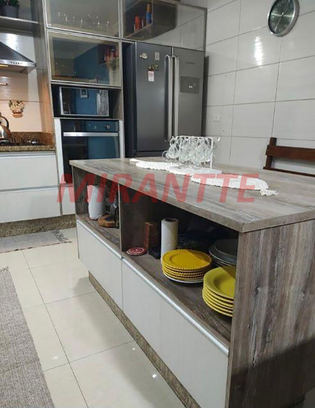 Sobrado de 125m² com 3 quartos em Parque Continental