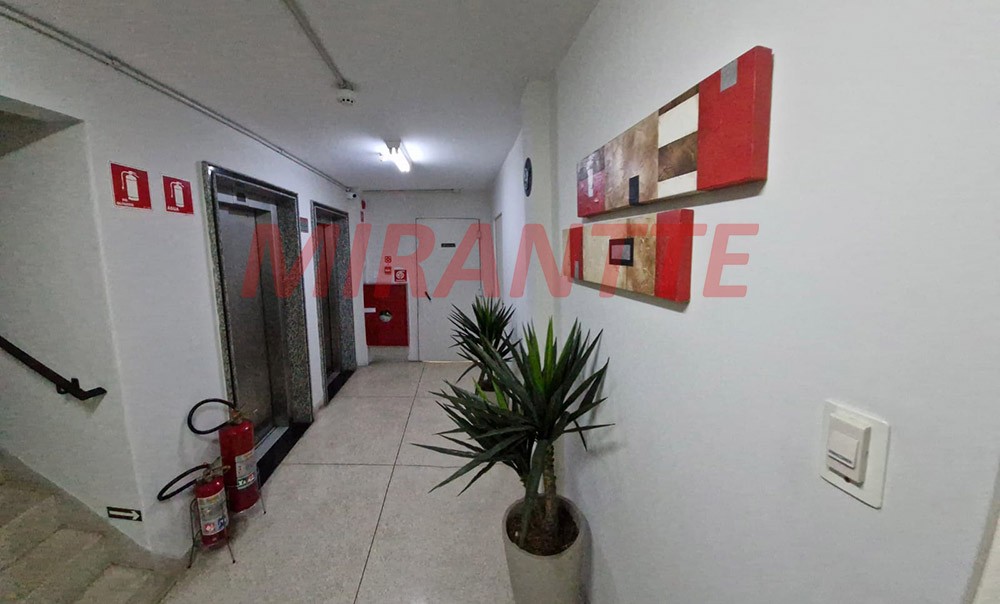 Conjunto comercial em Luz