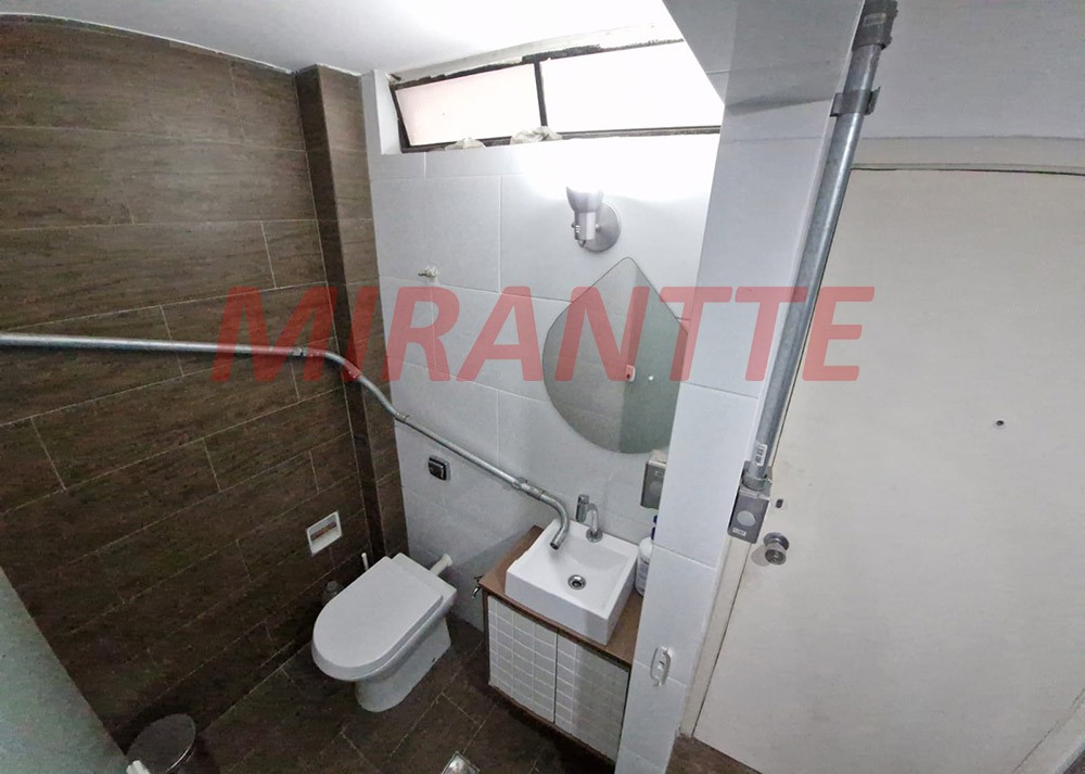 Conjunto comercial em Luz