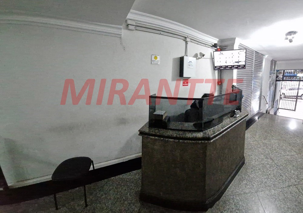 Conjunto comercial em Luz