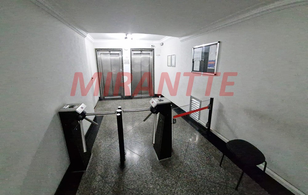 Conjunto comercial em Luz