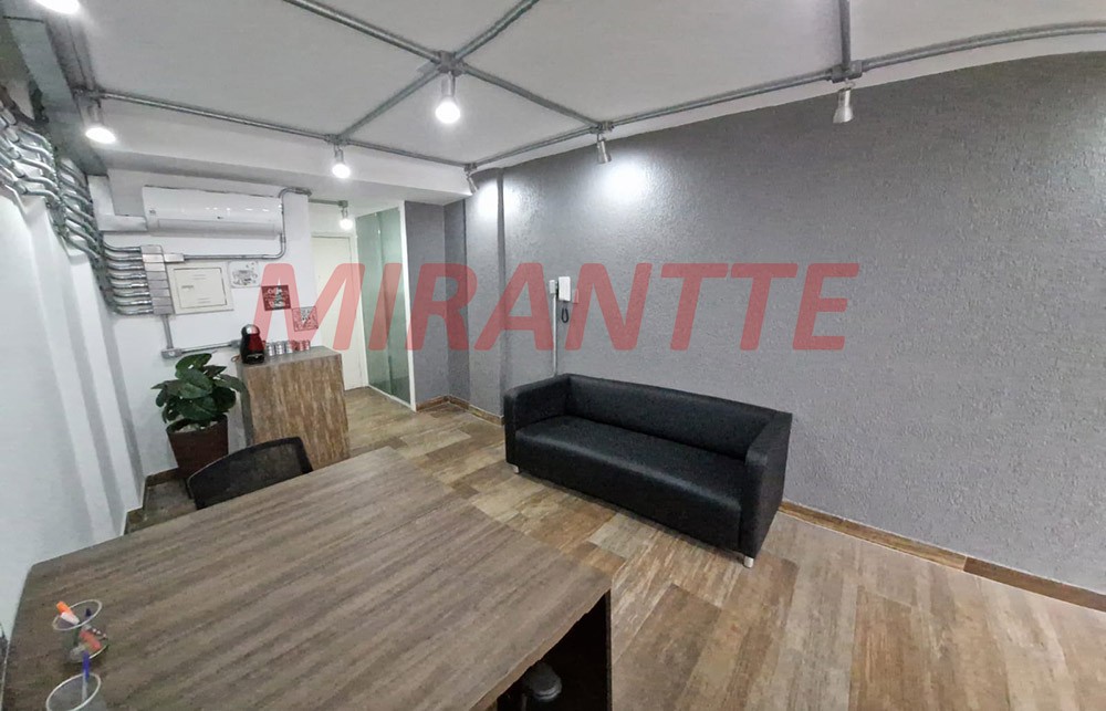 Conjunto comercial em Luz