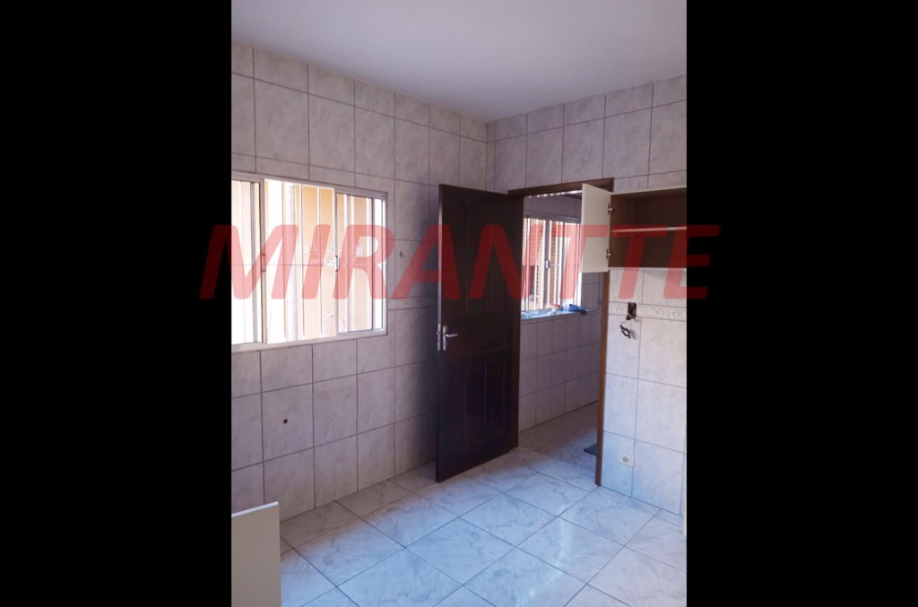Casa terrea de 75m² com 2 quartos em Vila Aurora