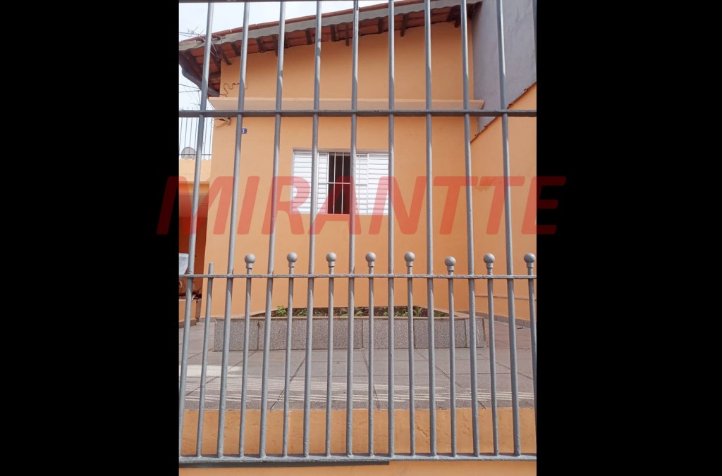 Casa terrea de 75m² com 2 quartos em Vila Aurora