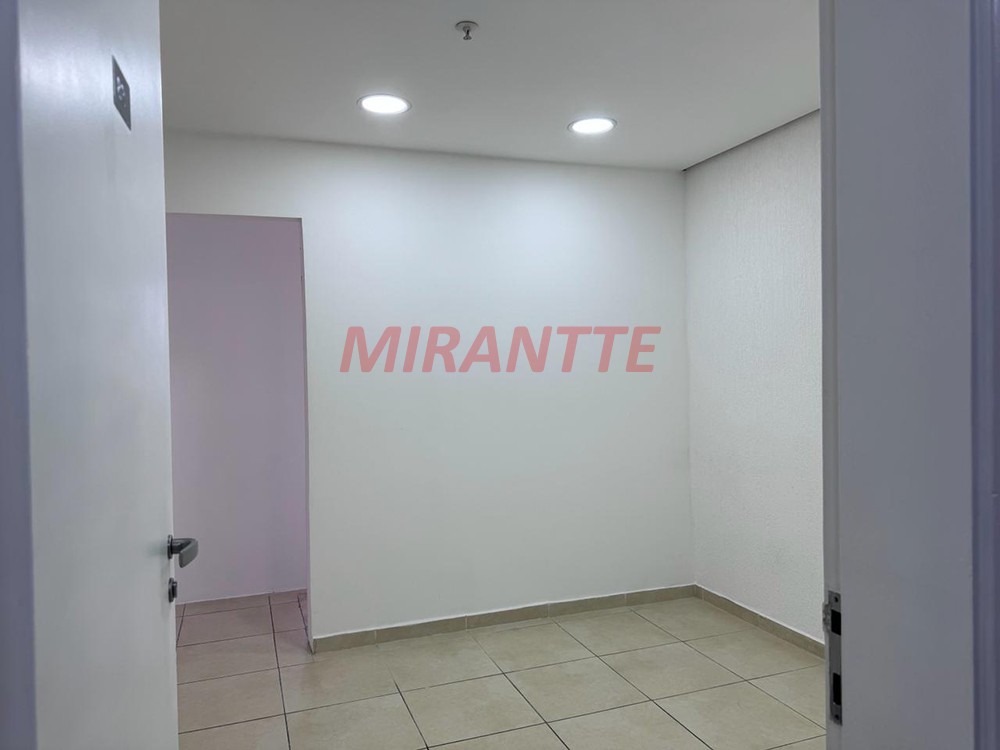 Conjunto comercial de 38m² em Água Fria