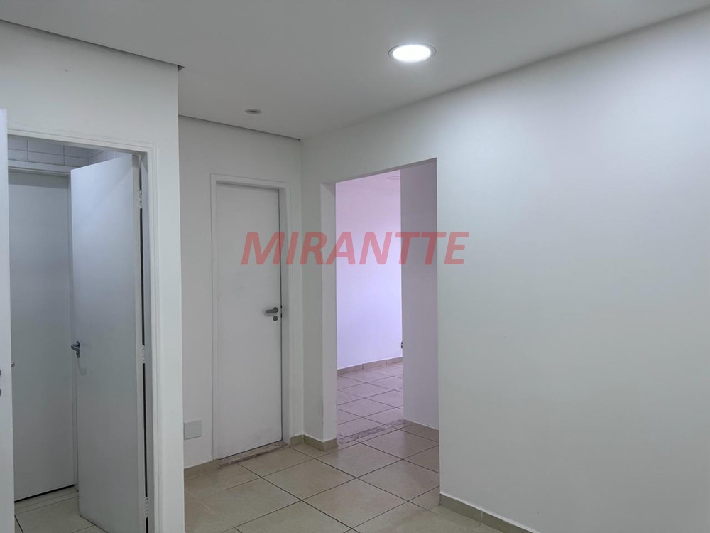 Conjunto comercial de 38m² em Água Fria