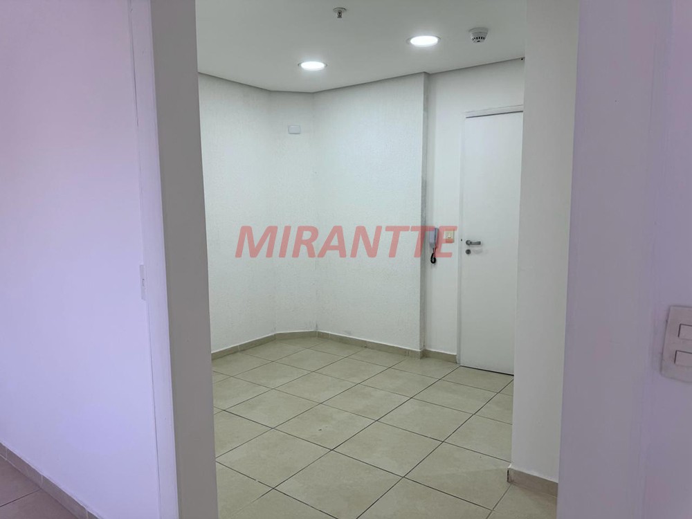 Conjunto comercial de 38m² em Água Fria