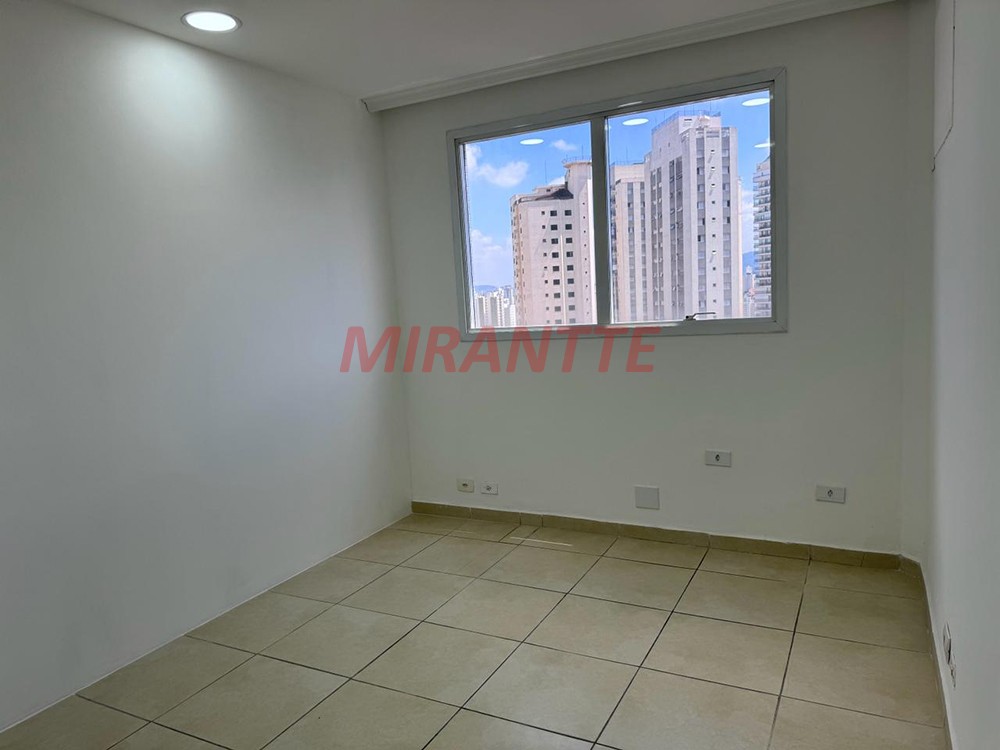 Conjunto comercial de 38m² em Água Fria