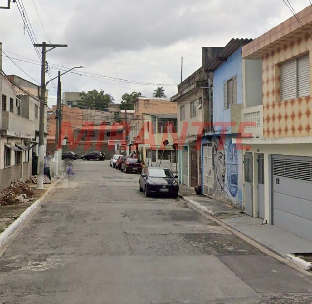 Terreno de 126m² em Vila Constança